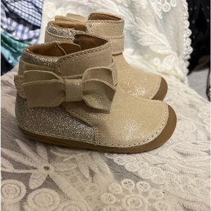 Stride Rite Boots girls size 6